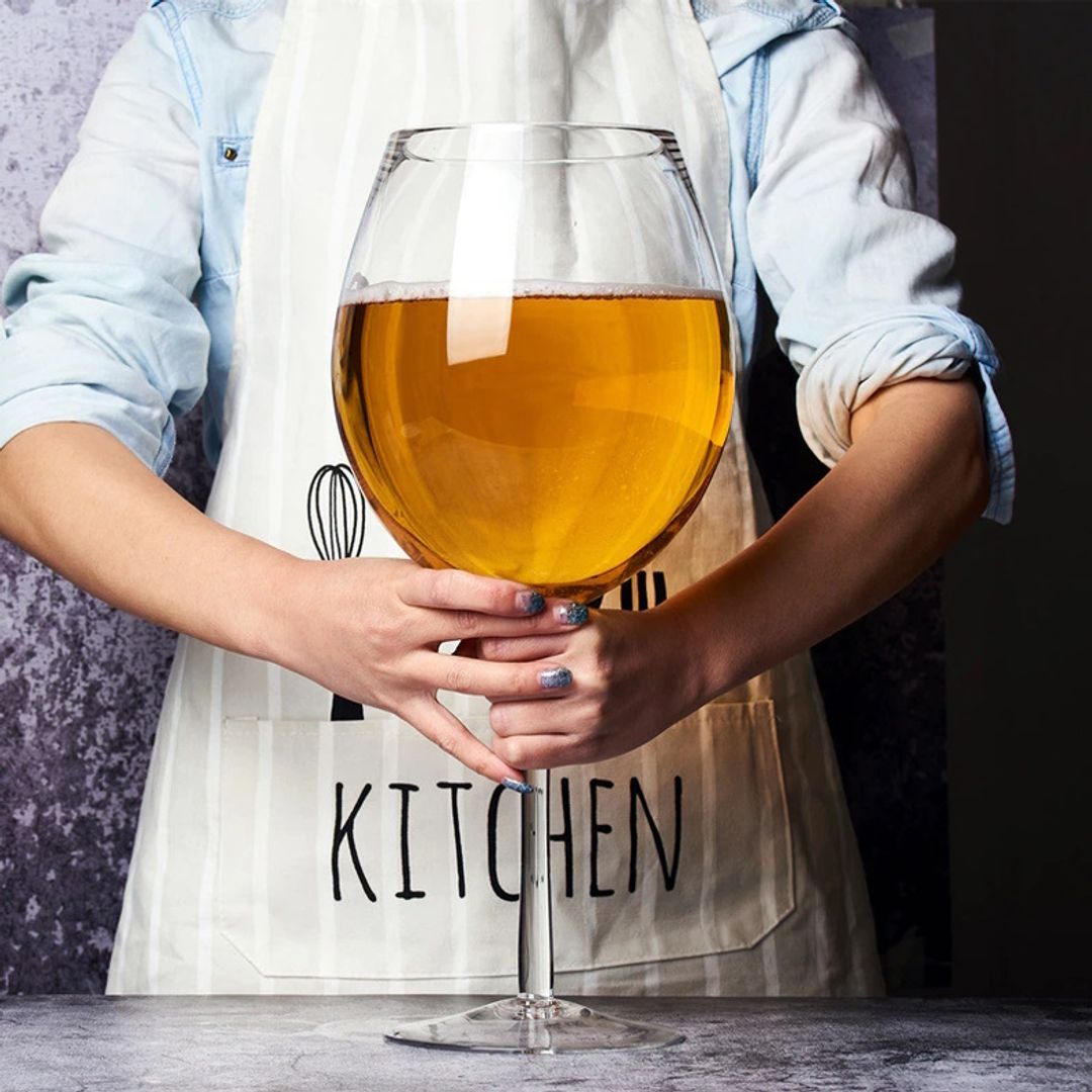 Гигантский Винный бокал