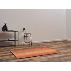 Ковер из шерсти Over Horizon терракотового цвета из коллекции Trendy Ruffles, 120x180 см