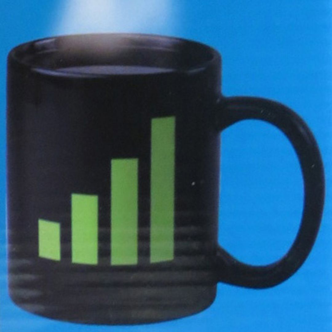 Термокружка Сигнал сети С горячим напитком внутри