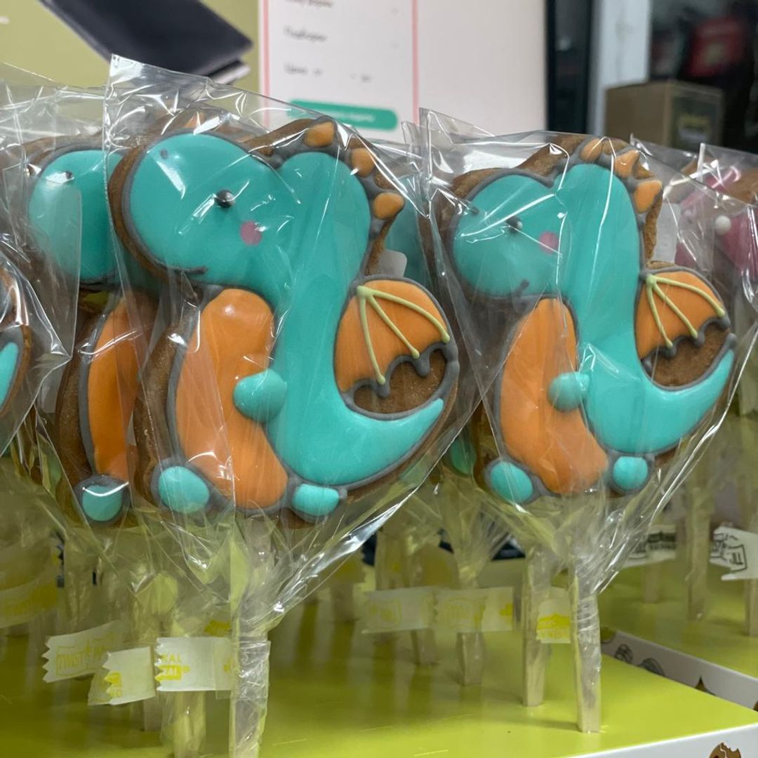 Имбирный пряник Дракон Имбирный пряник Дракон