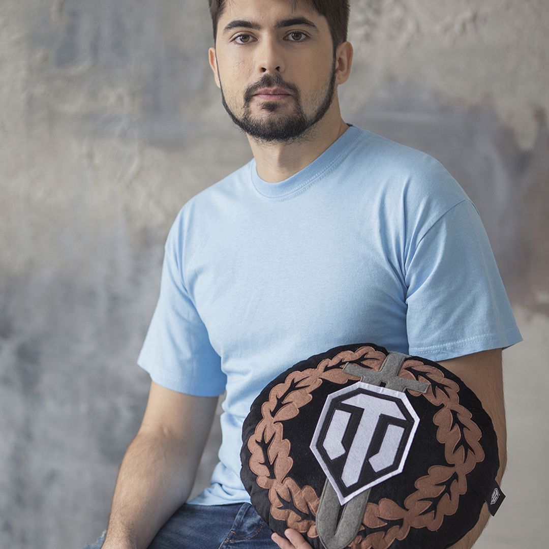 Подушка круглая World of Tanks Награда воина Подушка круглая World of Tanks Награда воина