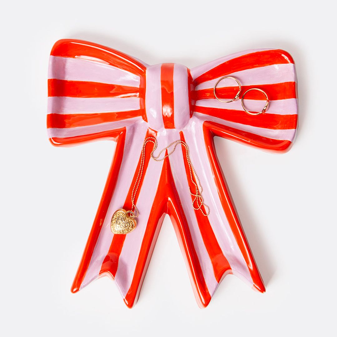 Поднос декоративный Bow (18,5x20 см)