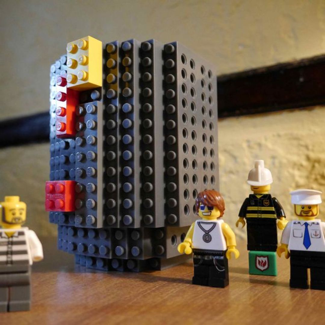 Кружка Лего (Серая) С деталями лего Кружка Лего (Серая) С деталями лего