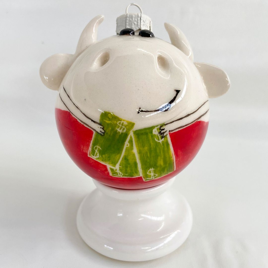 Фарфоровый елочный шар Коровка с баксами (ручная роспись)