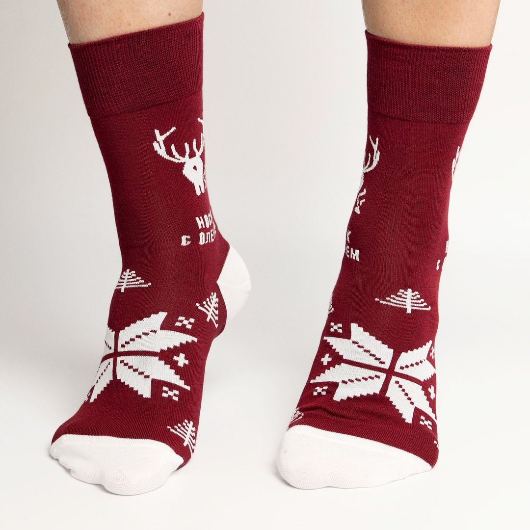 Носки с оленем, дополняющая мета-версия Носки с оленем, дополняющая мета-версия