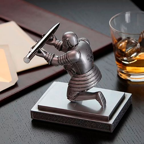 Держатель для ручки Рыцарь Executive Knight Pen Holder
