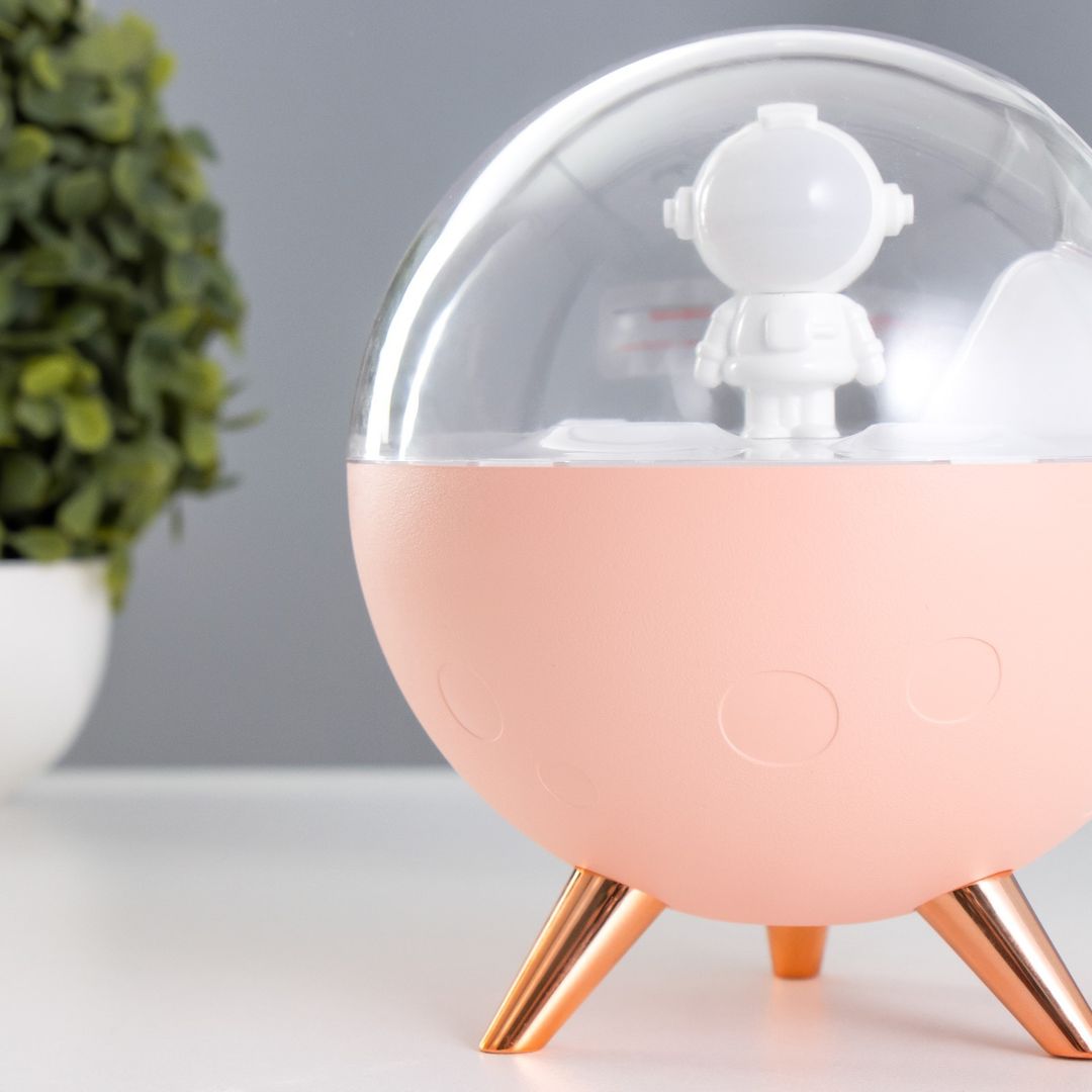 Ночник увлажнитель Космонавт Ночник увлажнитель Космонавт