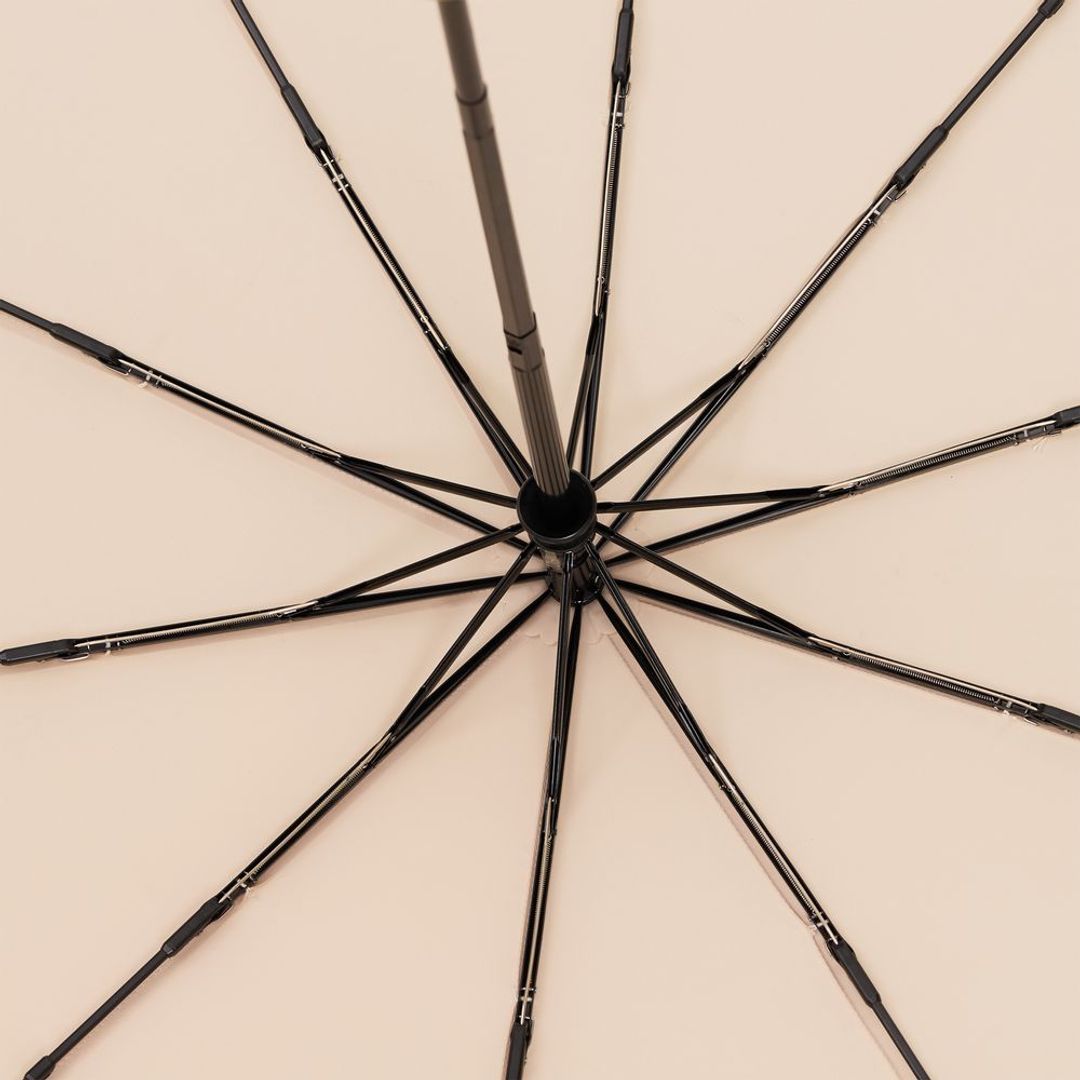 Зонт складной Cloudburst в подарочной упаковке (бежевый) Зонт складной Cloudburst в подарочной упаковке (бежевый)