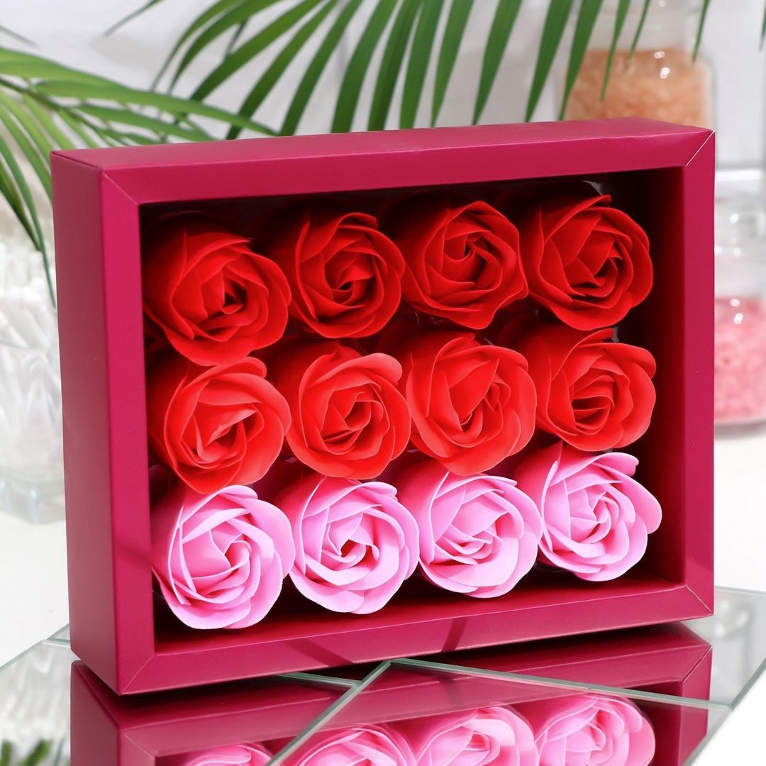 Набор мыльные розочки красные оттенки (12 шт)