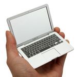 Зеркало MacBook Air