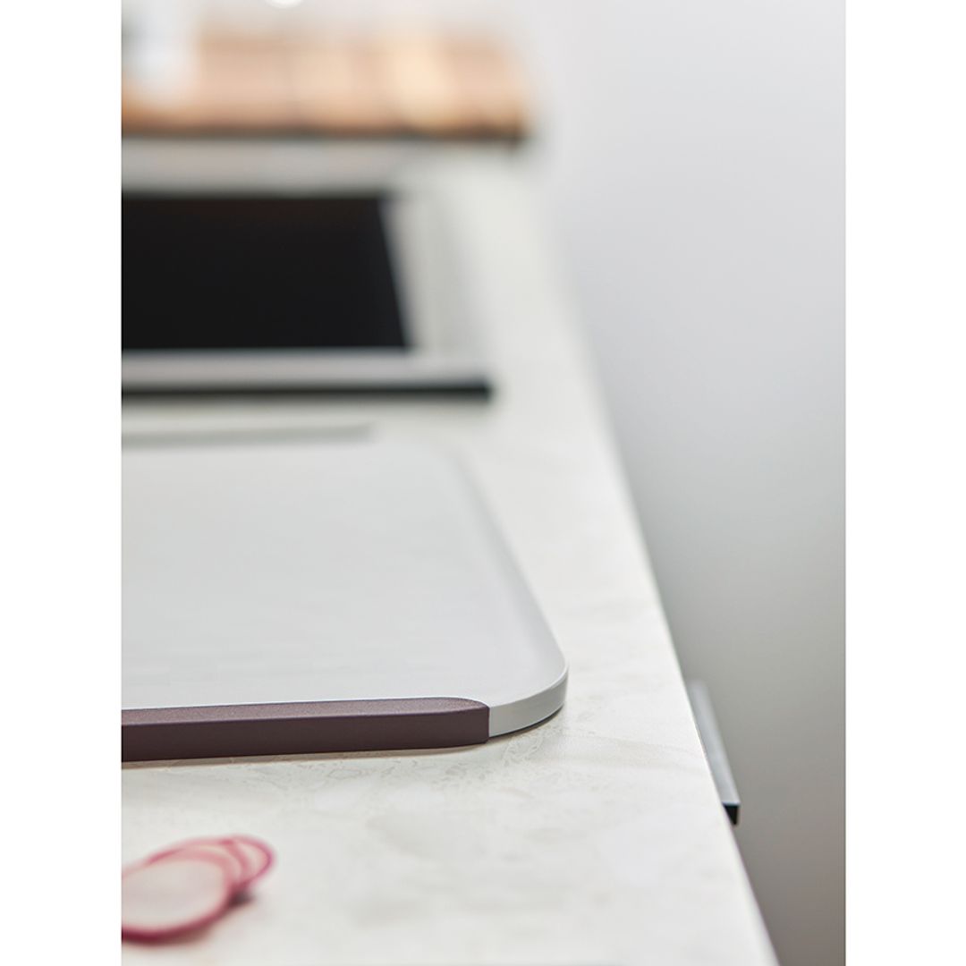 Набор из двух разделочных досок с подставкой SmartChef Набор из двух разделочных досок с подставкой SmartChef