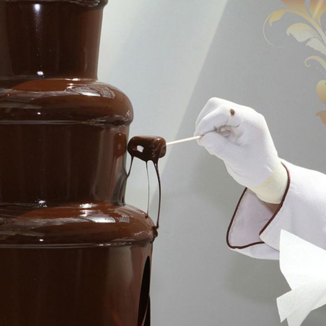 Шоколадный фонтан 3 яруса