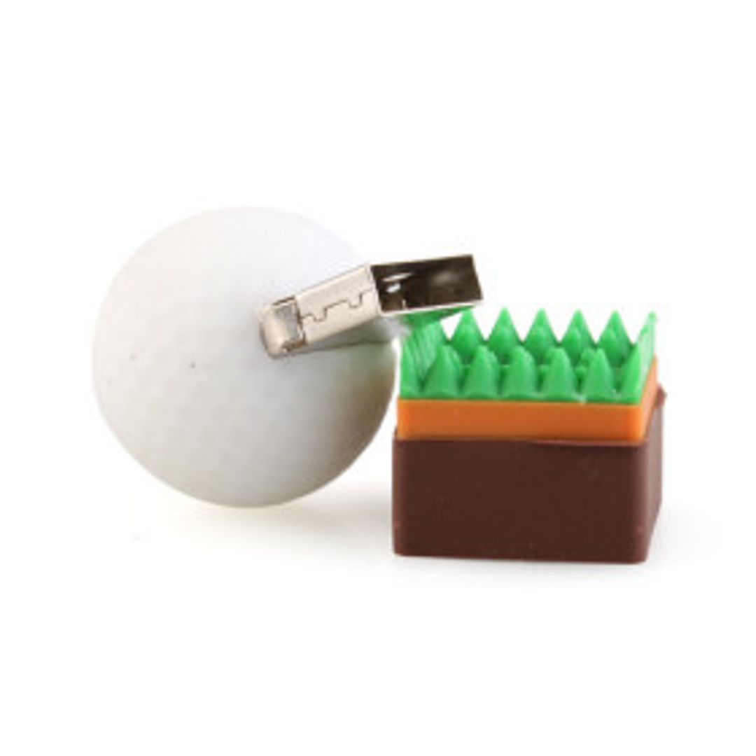 Флешка Мяч для гольфа на газоне 4 Гб Флешка Мяч для гольфа на газоне 4 Гб