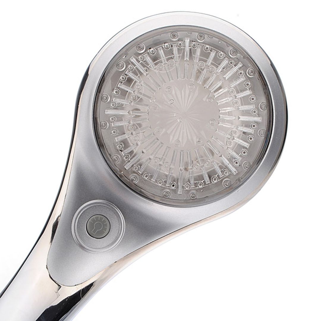 Светящаяся насадка на душ 7 цветов Светящаяся насадка на душ 7 цветов