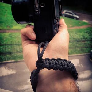 Кистевой ремень для фотоаппарата Королевская кобра (Черный)