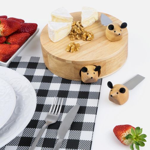 Набор доски и приборов для сыра I Love Cheese Набор доски и приборов для сыра I Love Cheese