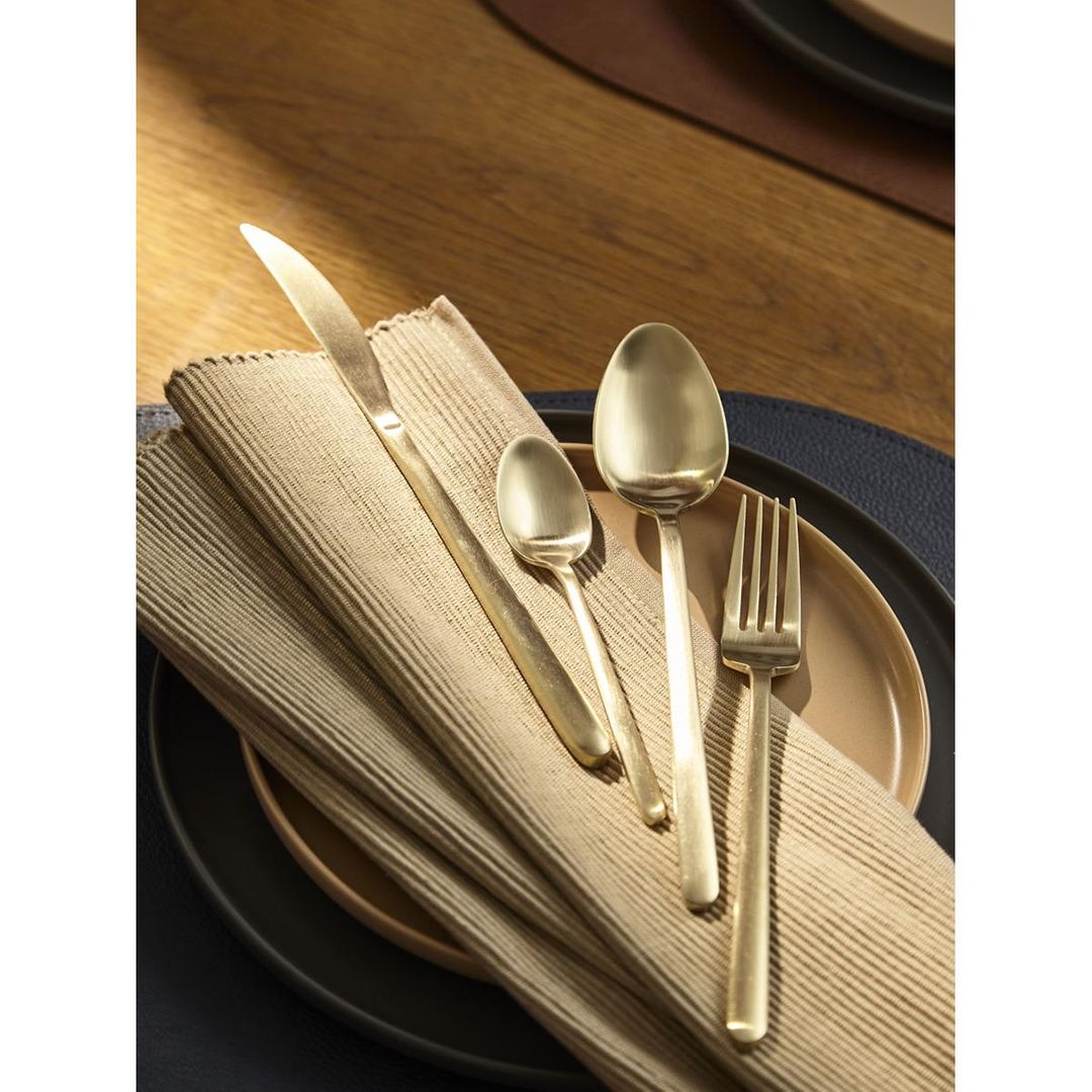 Набор столовых приборов Pure, золотистые матовые, 24 пред.