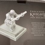Держатель для ручки Рыцарь Executive Knight Pen Holder Отзыв