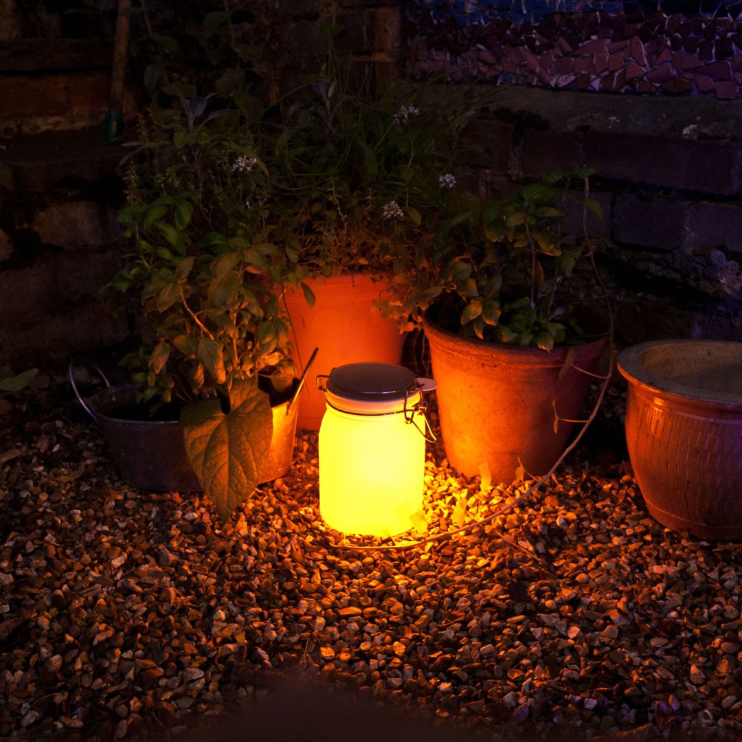 Светящаяся банка на солнечной батарее Sun Jar