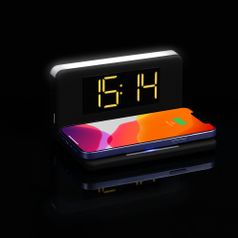 Часы настольные с беспроводным зарядным устройством Pitstop (черный)