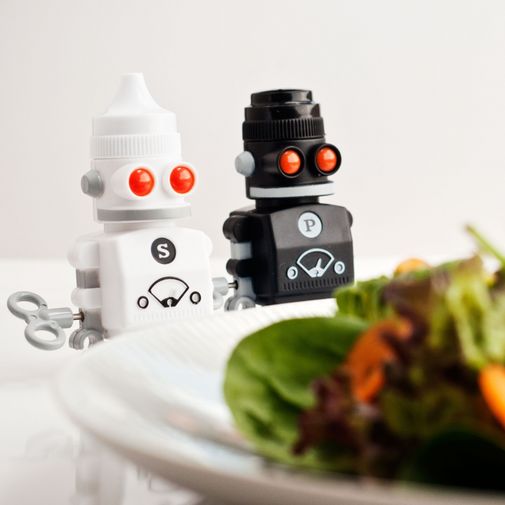 Солонка и перечница Заводные роботы Солонка и перечница Заводные роботы