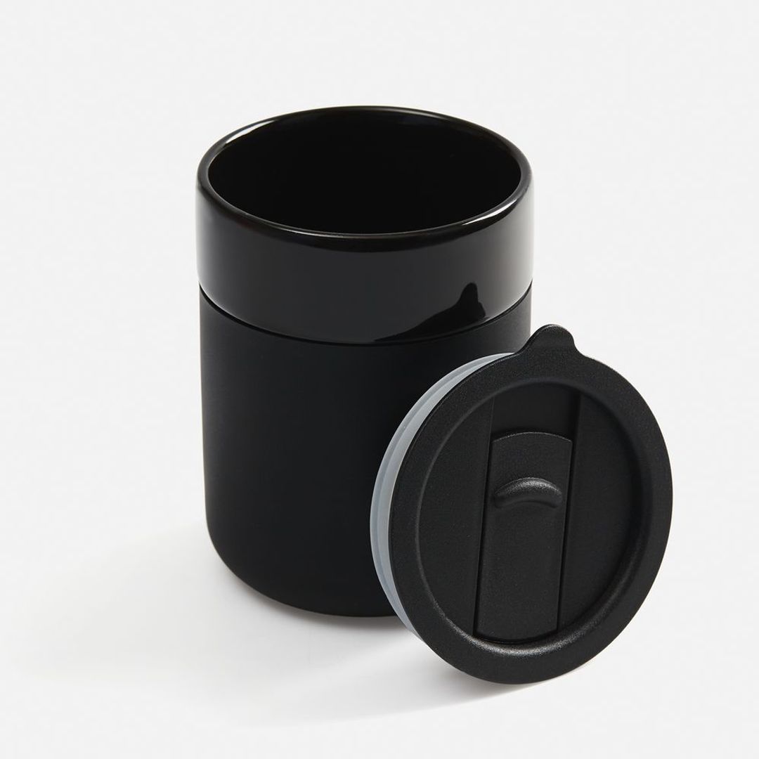 Кружка Nabo с силиконовым держателем (черный) Кружка Nabo с силиконовым держателем (черный)