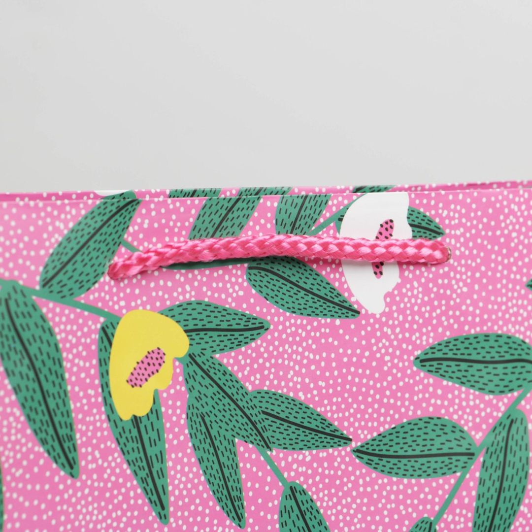 Подарочный пакет For you (23 х 27 х 8 см) Подарочный пакет For you (23 х 27 х 8 см)