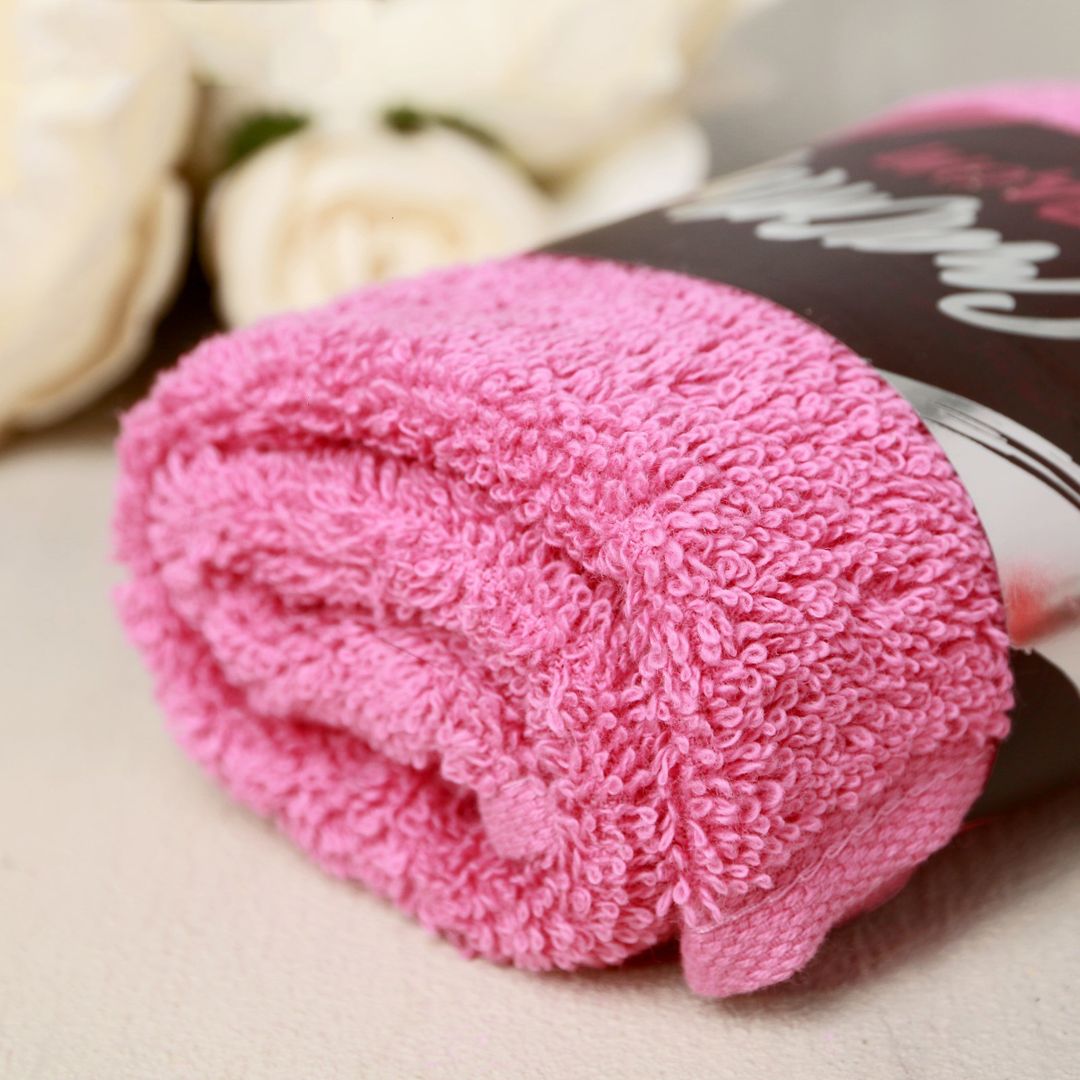 Подарочный набор Счастье рядом (мыльные розы, мыло, полотенце) Подарочный набор Счастье рядом (мыльные розы, мыло, полотенце)