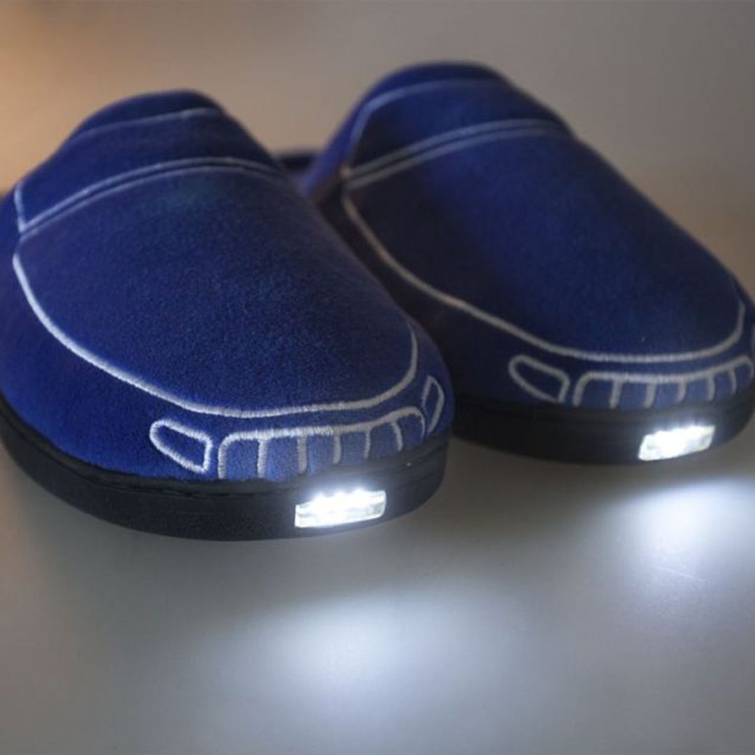 Тапки с подсветкой Тапкомобили Car-Tapki Вид спереди