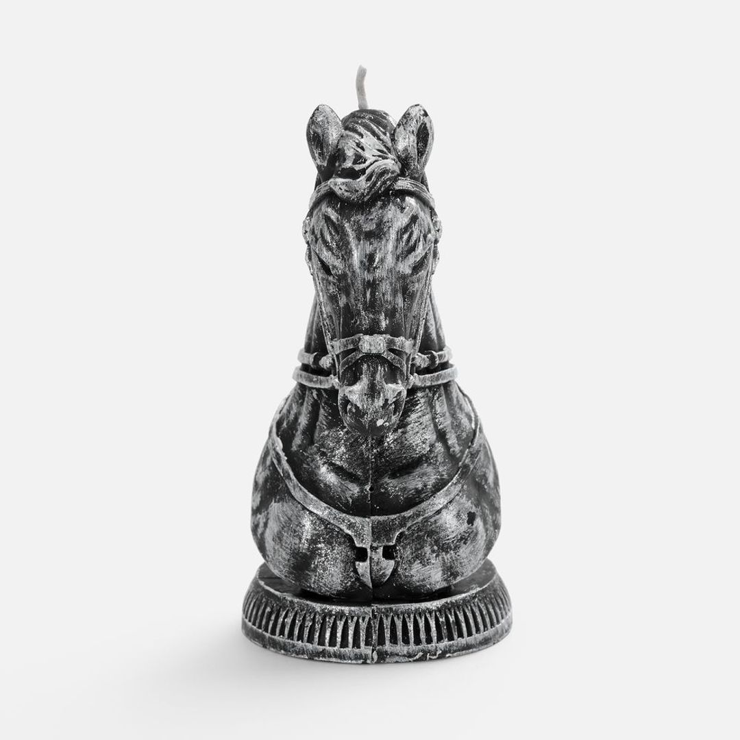 Свеча фигурная Бюст лошади (серебристый)