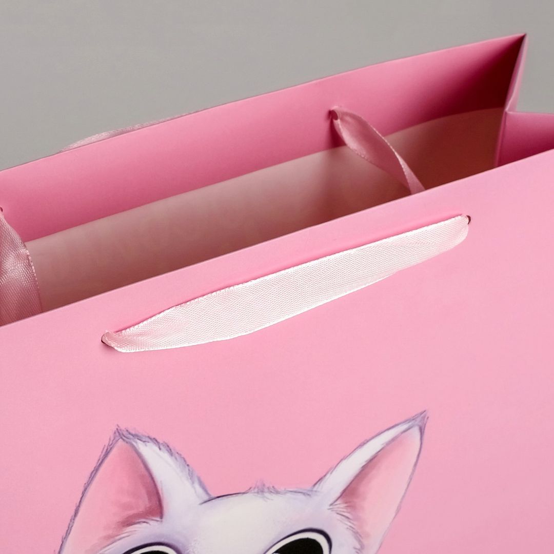 Подарочный пакет С 8 марта Котенок (26 х 30 х 9 см) Подарочный пакет С 8 марта Котенок (26 х 30 х 9 см)