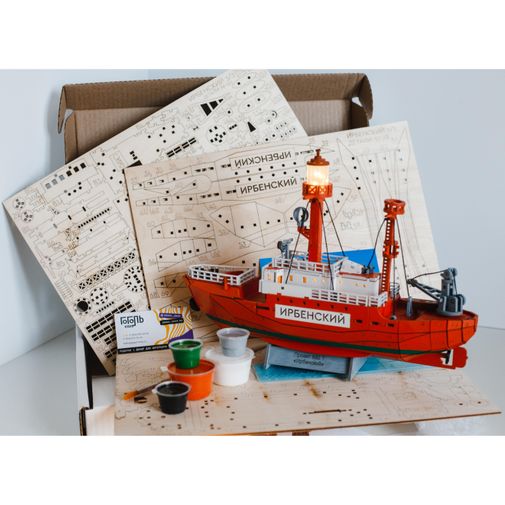 Модель сборная Плавучий маяк Ирбенский (Калининград, Музей мирового океана)