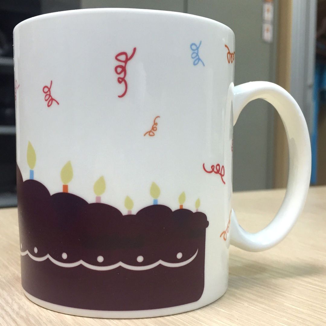 Термокружка Торт В холодном виде