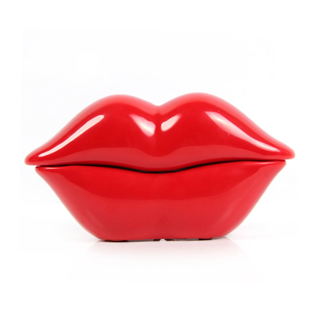 Телефон Губы