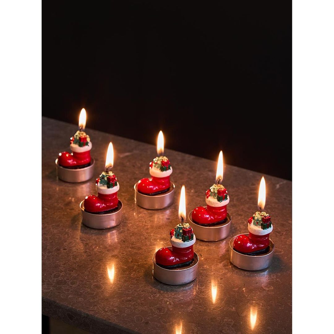 Набор декоративных свечей Festive stocking из коллекции New Year Essential, 6 шт.