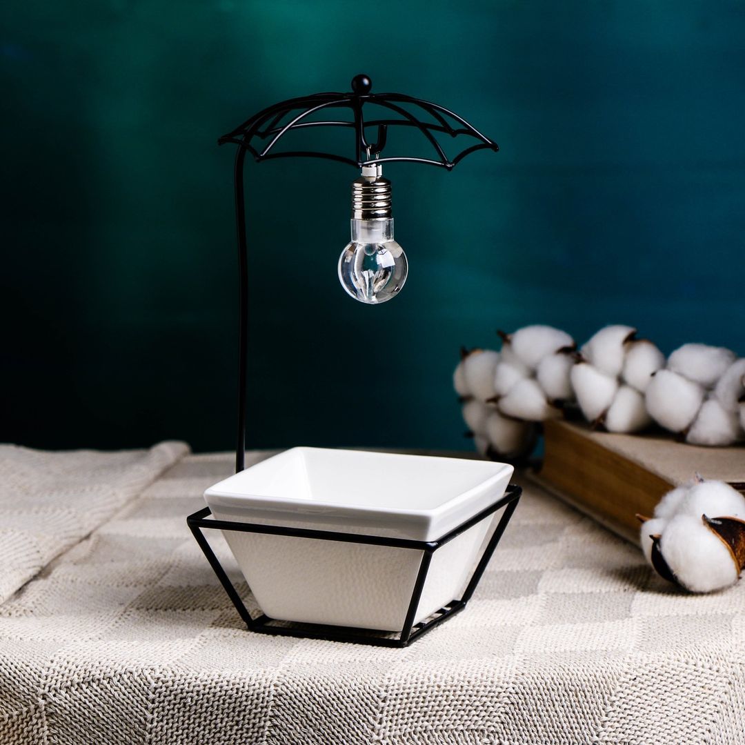 Горшок на подставке с подсветкой Горшок на подставке с подсветкой