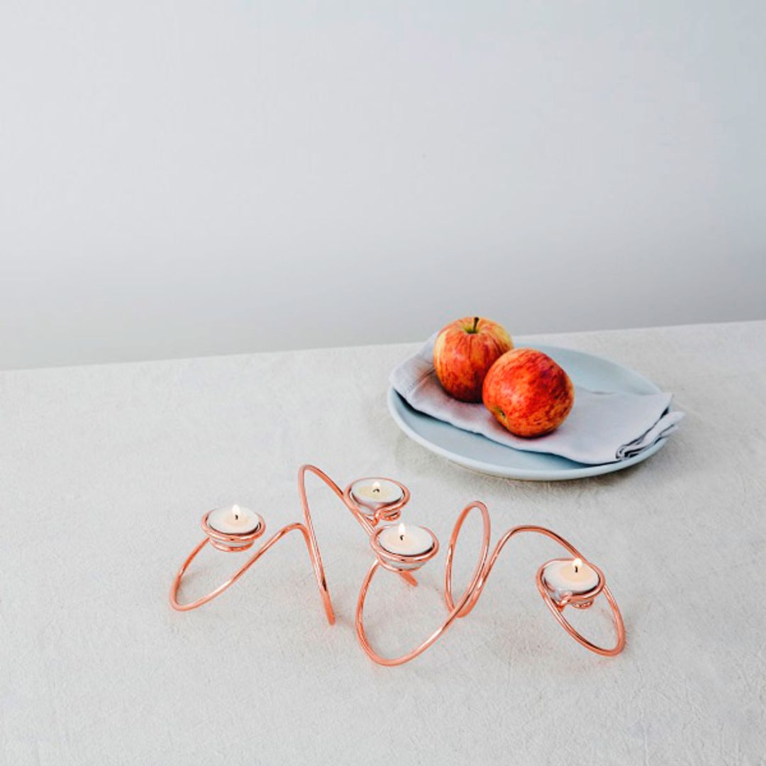 Подсвечник T-Loop Подсвечник T-Loop