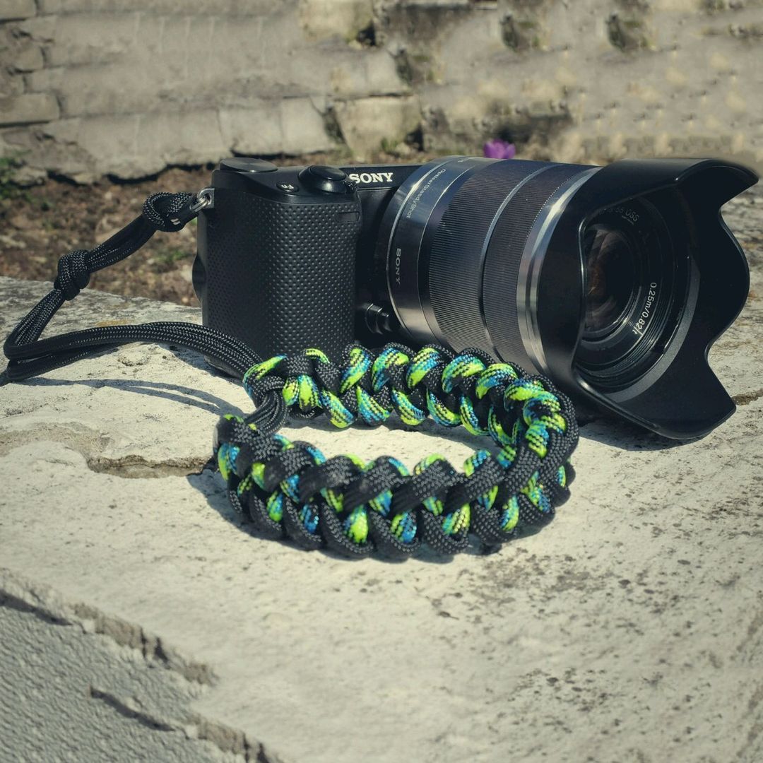 Кистевой ремень для фотоаппарата Пиранья Кистевой ремень для фотоаппарата Пиранья
