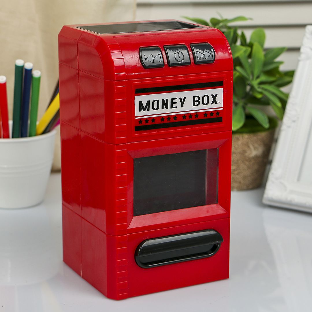 Копилка, разрезающая банкноты