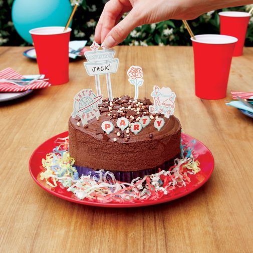 Cake store topper kits