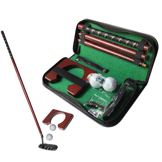 Набор для гольфа Golfset (дер. клюшка + 2 мяча)