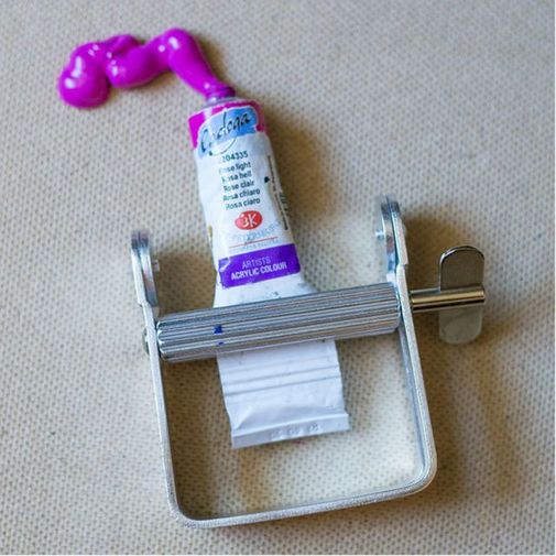 Механический пресс для тюбиков