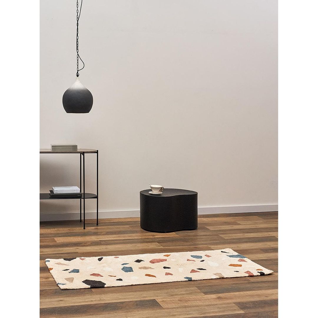 Ковер из хлопка Terrazzo Poetry из коллекции Ethnic, 70x160 см