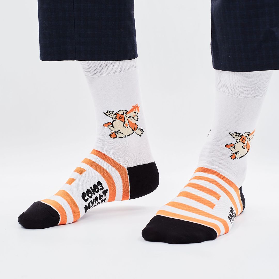 Носки В меру упитанный мужчина в полном расцвете сил Носки В меру упитанный мужчина в полном расцвете сил