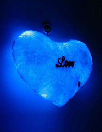 Светящаяся подушка Сердечко Голубое Светящаяся подушка Сердечко Голубое