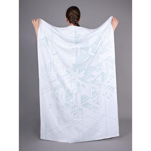 Плед Winterflake (Бело-голубой с люрексом) Плед Winterflake (Бело-голубой с люрексом)