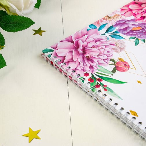 Книга пожеланий с вопросами Нежные цветы Книга пожеланий с вопросами Нежные цветы