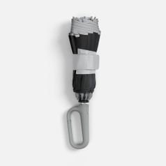 Зонт обратного сложения с ручкой-карабином Foldberry (серый) Зонт обратного сложения с ручкой-карабином Foldberry (серый)