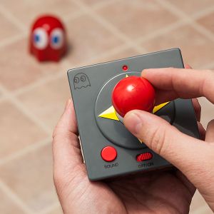 Радиоуправляемый Pac-Man Радиоуправляемый Pac-Man