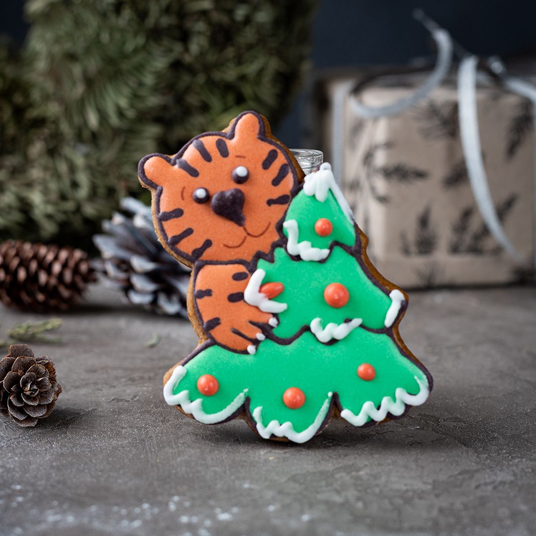Имбирный пряник Тигр с елкой Имбирный пряник Тигр с елкой